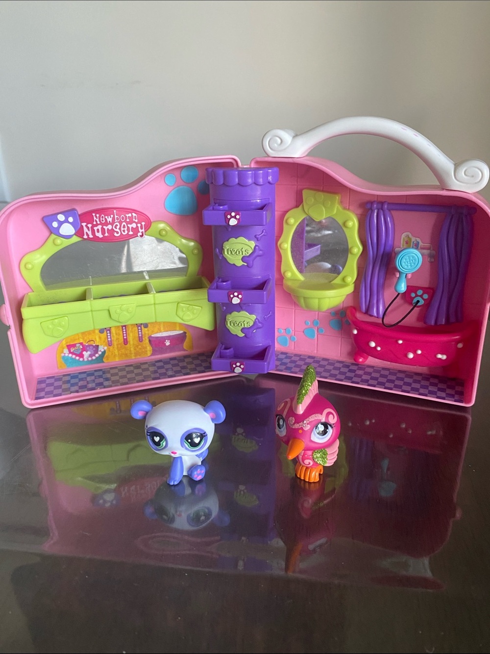 2006 Littlest Pet Shop Newborn Nursery Toys LPS Animal Figurines
